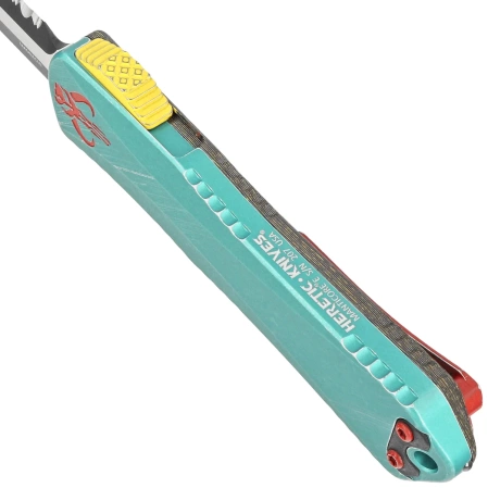 Nóż automatyczny OTF Heretic Manticore E Bounty Hunter D/E Green Distressed Aluminium / Camo Carbon, P/S Black DLC/Satin MagnaCut by Tony Marfione Jr. (H028-10C-BOUNTY)