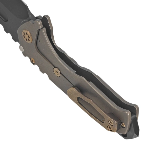 Medford Praetorian T DP ''Old-Shool Bronze'' Titanium, Bronze HW/Clip, Black DLC S45VN by Greg Medford (MK0124PD-36A1-T1C1-BP)