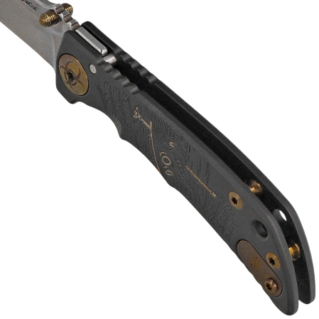 Nóż składany Spartan Blades Harsey 3.25 Folder Plague Doctor Black/Gold Titanium,  Stonewashed MagnaCut by William W. Harsey (SF10DOCTOR BK)