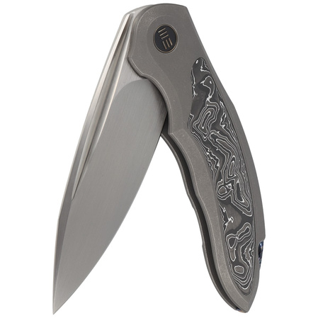 Nóż składany WE Knife Makani LE No 149/200 Gray Titanium / Aluminum Foil Carbon Fiber, Hand Rubbed Satin CPM 20CV by Anton Tkachenko (WE21048B- 2)