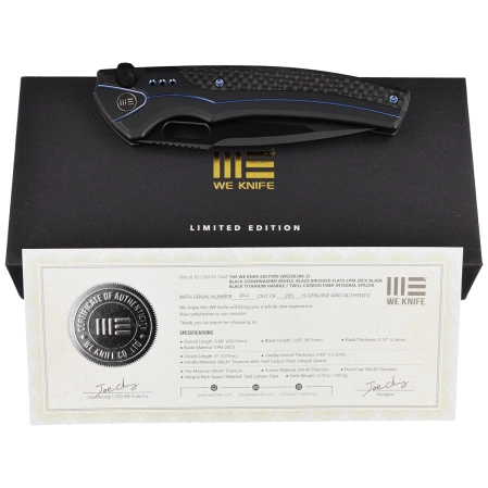 WE Knife Exciton LE No 044/205 Black Titanium / Twill Carbon Fiber, Two-Tone Black CPM 20CV (WE22038A-2)