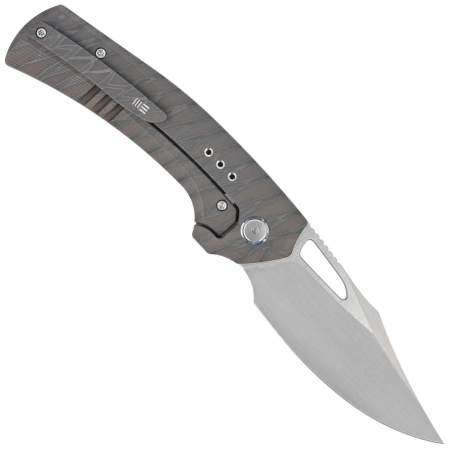 Nóż składany WE Knife Nefaris LE No 077/160 Tiger Stripe Titanium, Hand Rubbed Satin CPM 20CV (WE22040D-4)